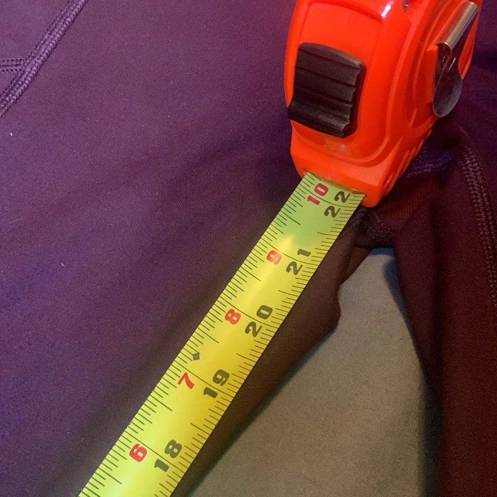 Barely Worn Victoria’s Secret Leggings - Picture 6 of 6